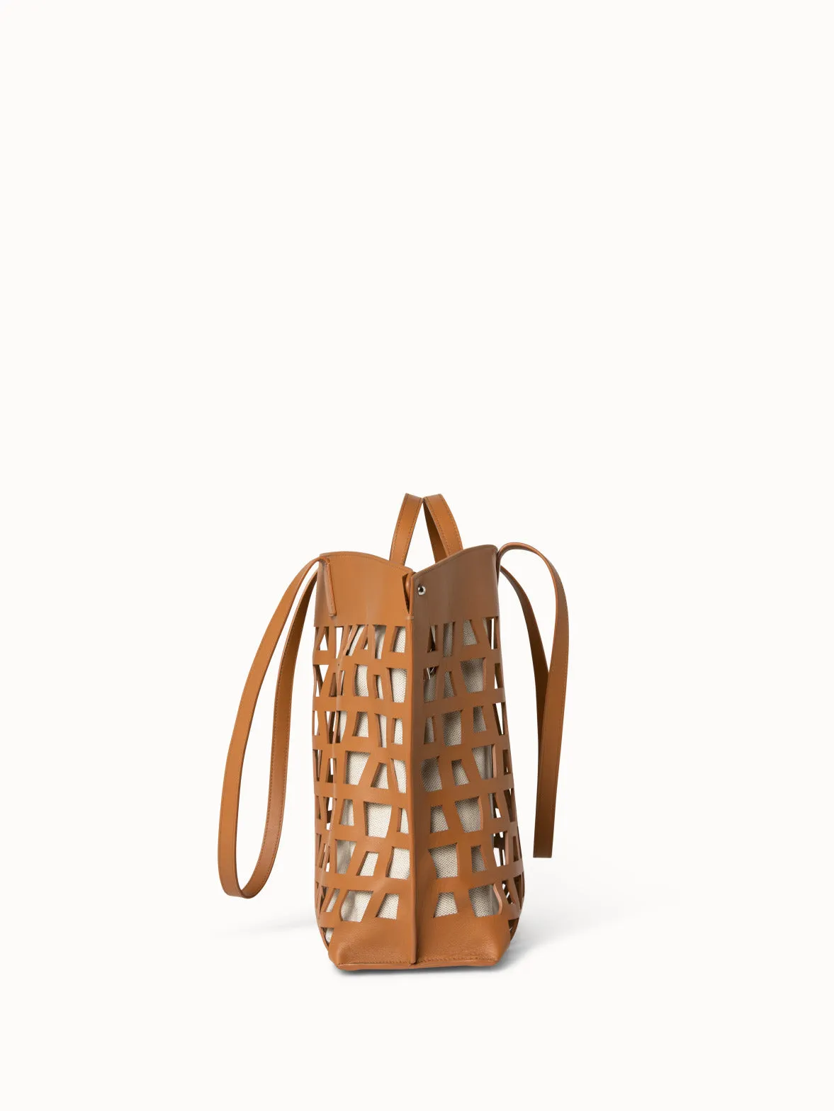 Ai Medium Shoulder Tote