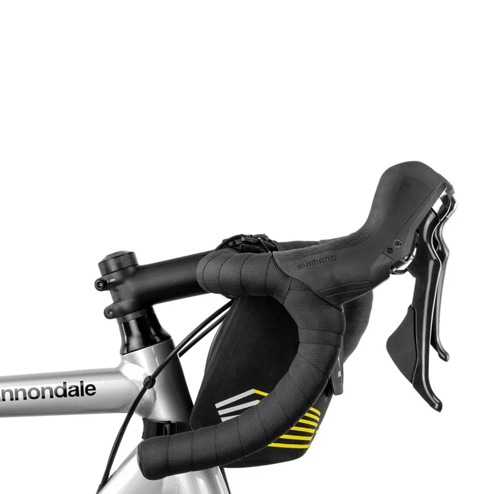 Apidura Racing Handlebar Pack 2L