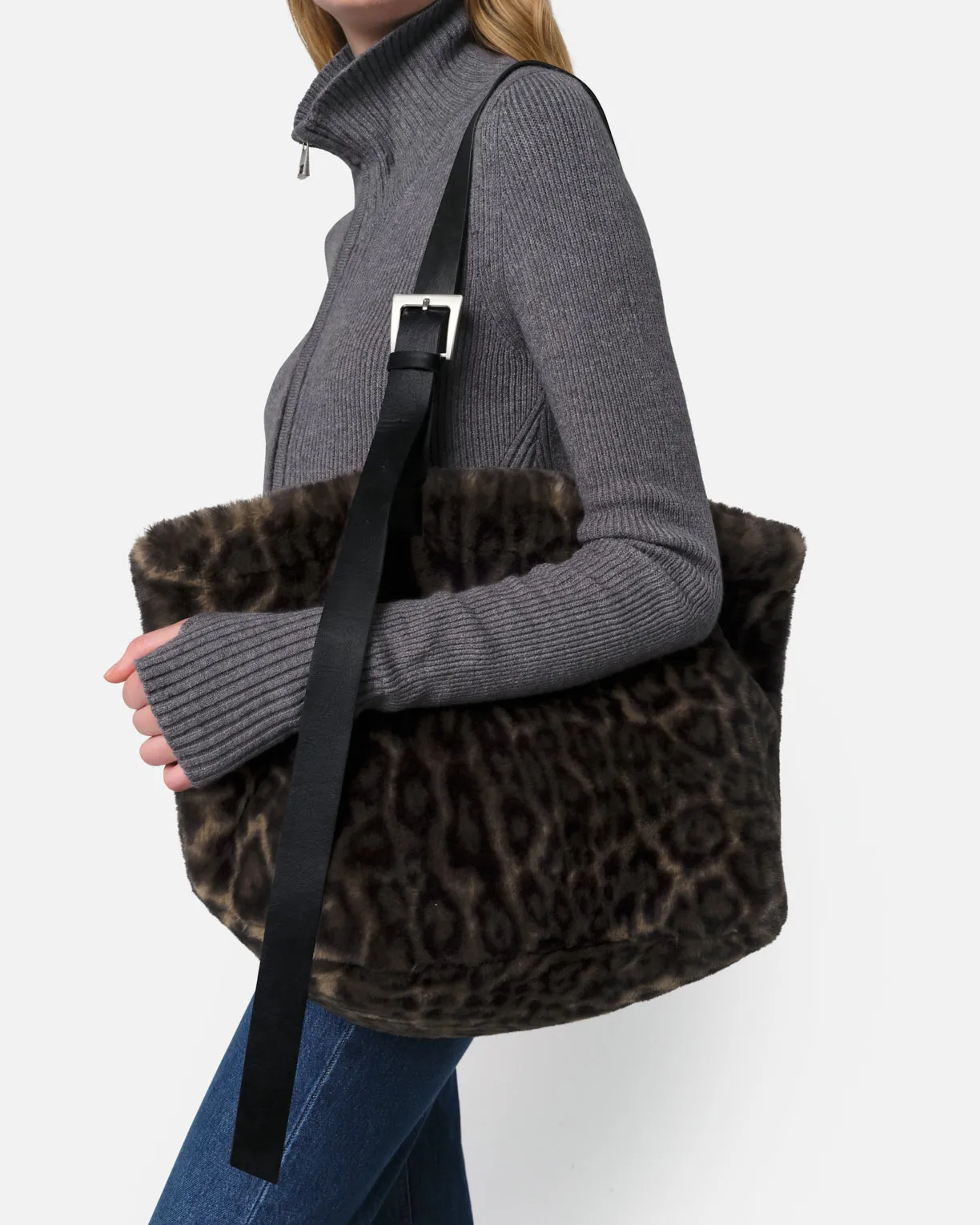 Apparis Este Tote in Dark Leopard