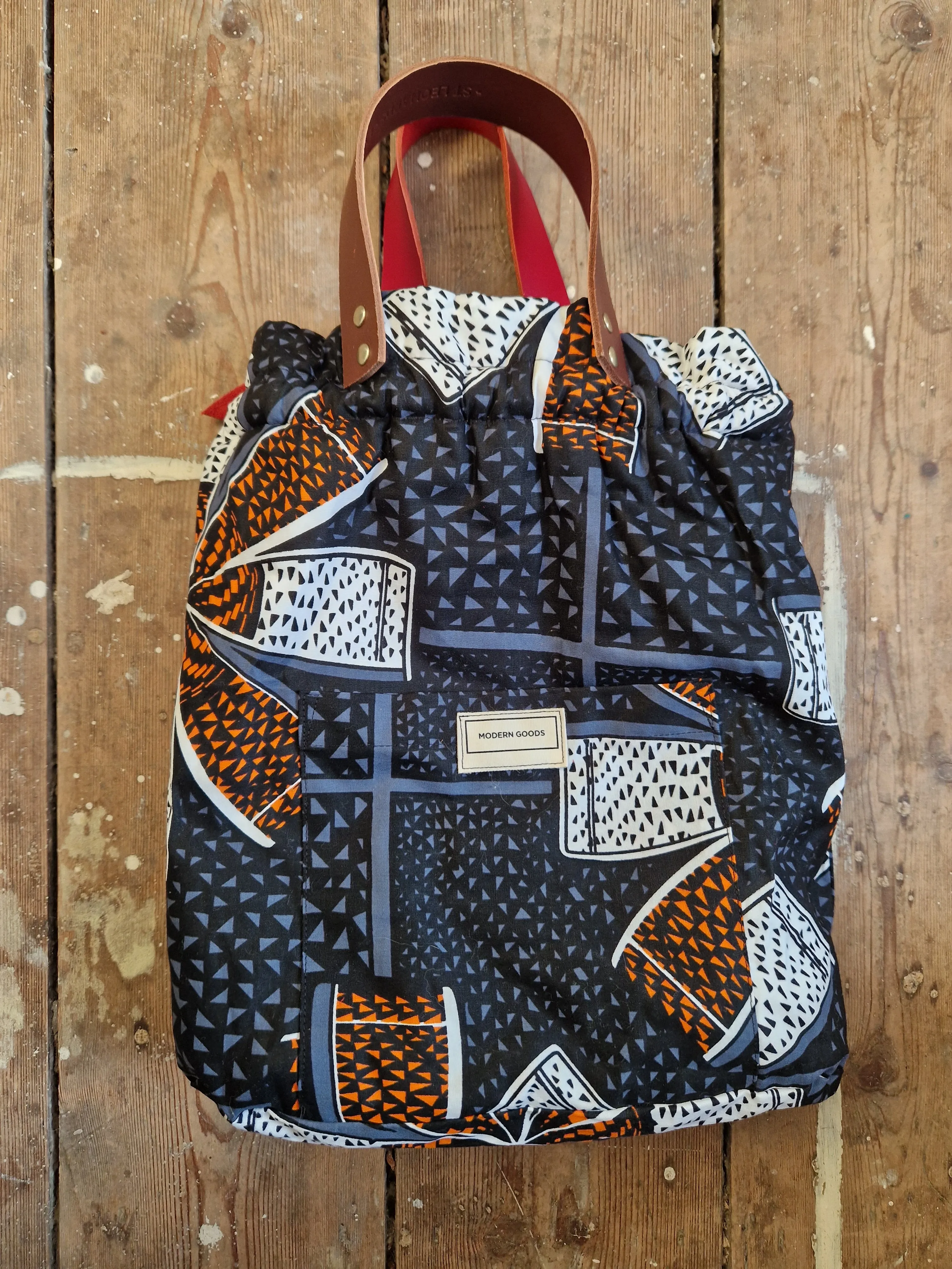 Archive Summer drawstring batik bag