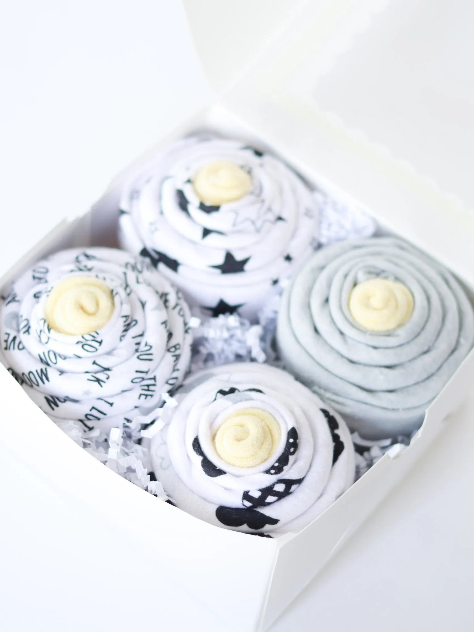 Baby Blossom Company Baby Neutral Cupcake Set - Moon