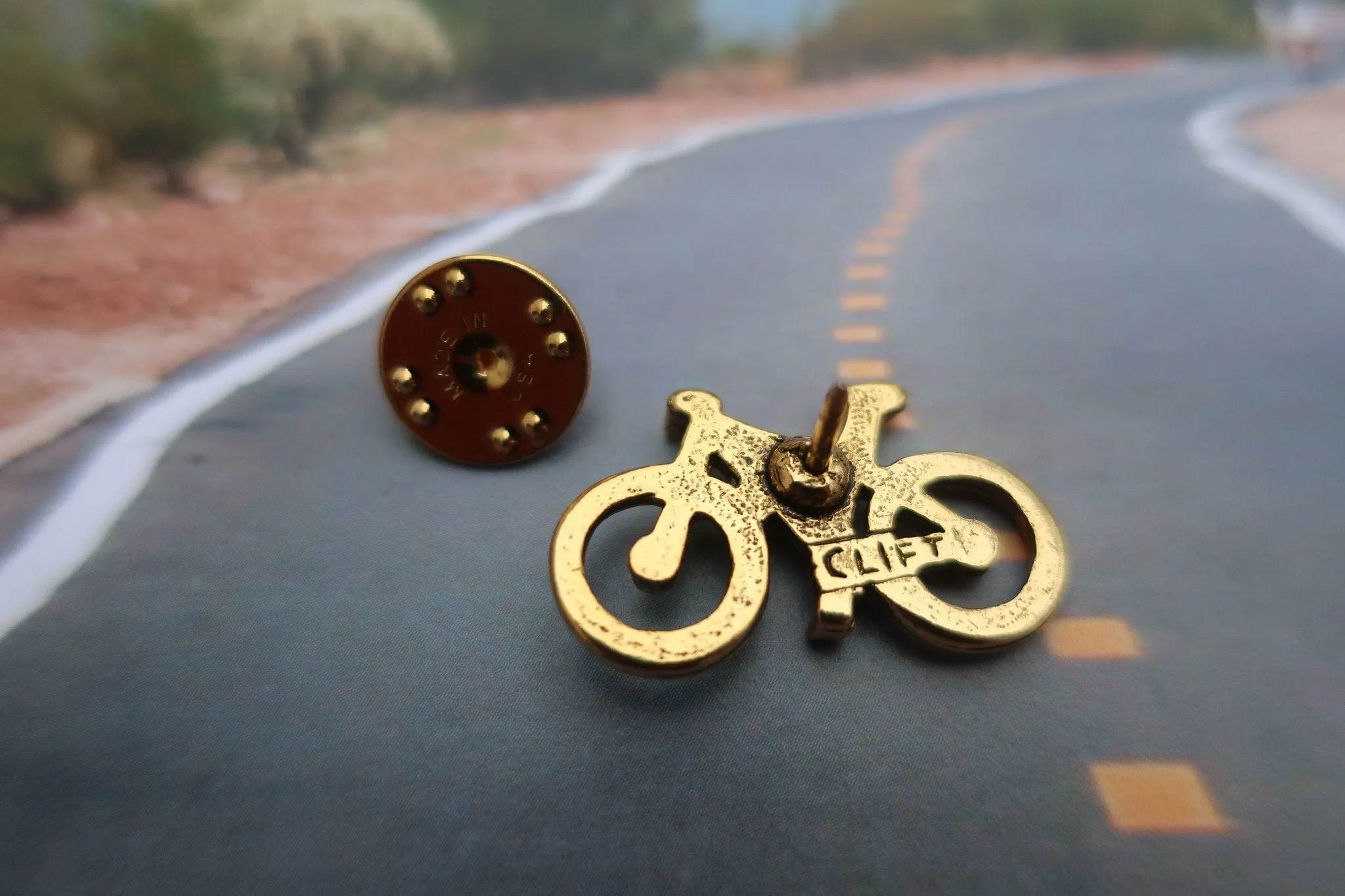 Bicycle Gold Lapel Pin