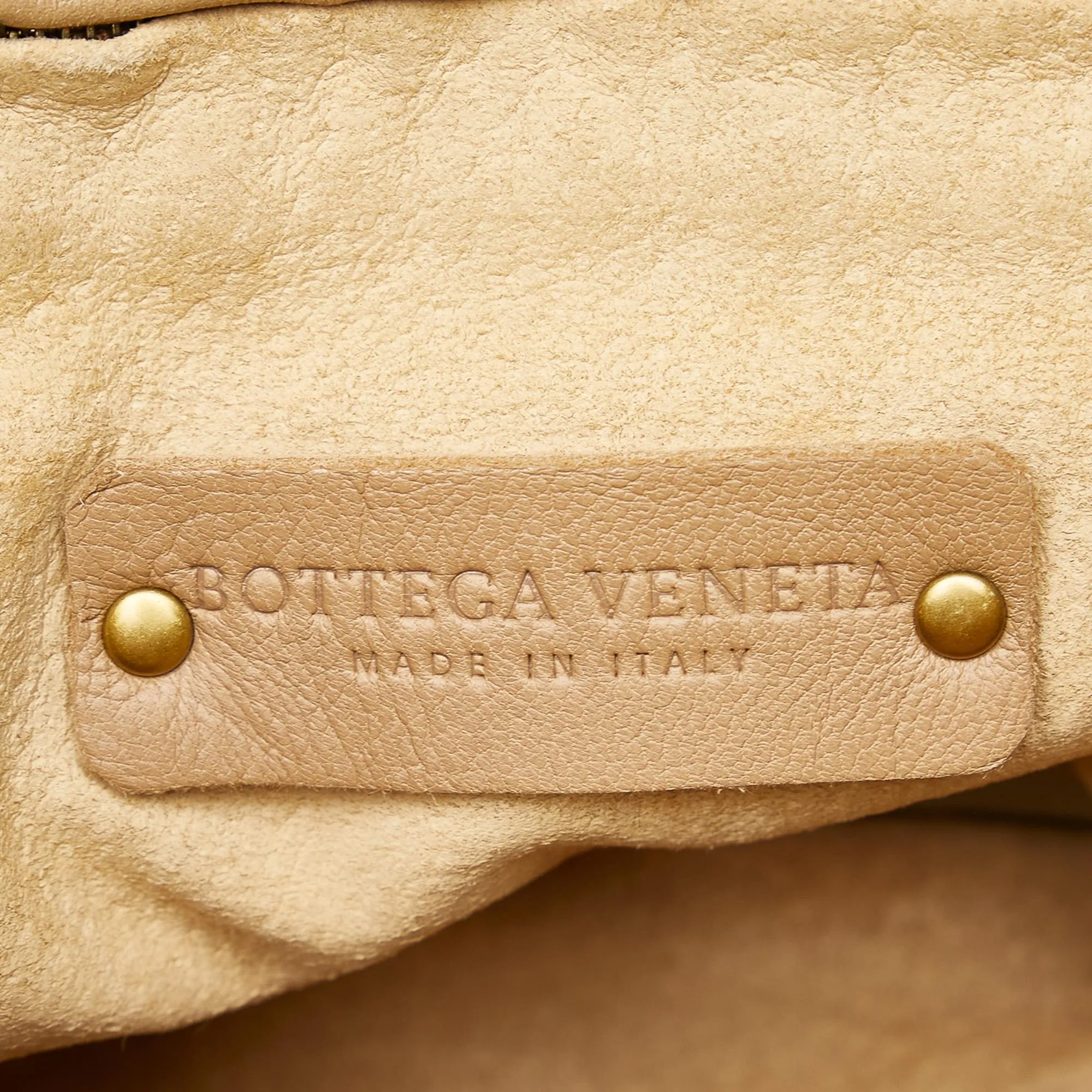 Bottega Veneta Intrecciato Leather Crossbody Bag (SHG-29936)