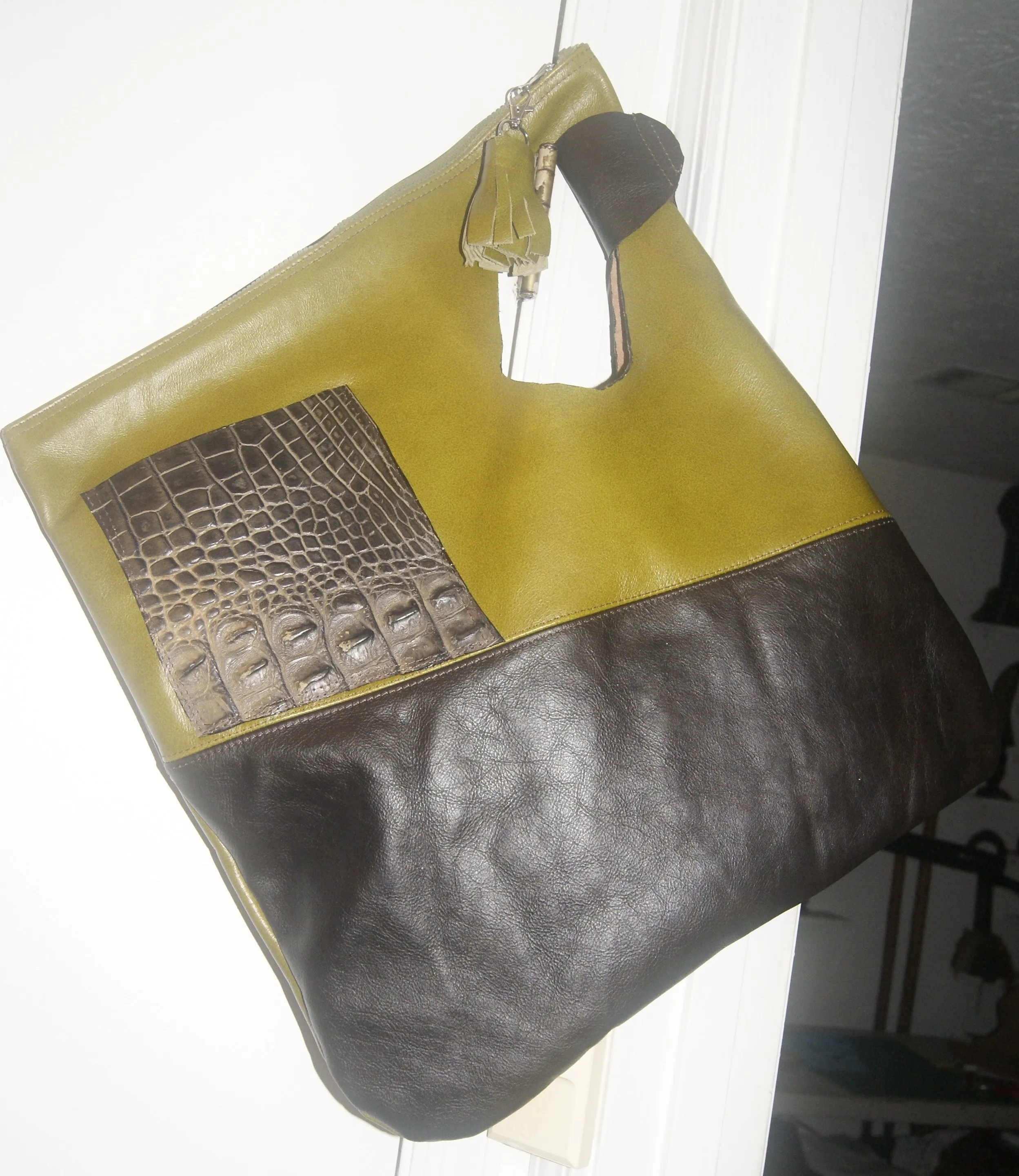 Dorothy Vaughn - Olive & chocolate shoulder bag