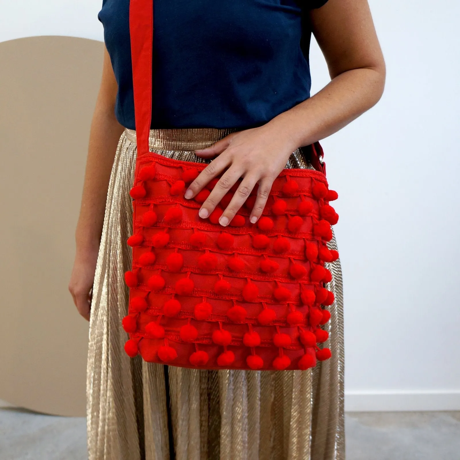 Ha Leh Handmade Pom Pom Crossbody Shoulder Bag in Red