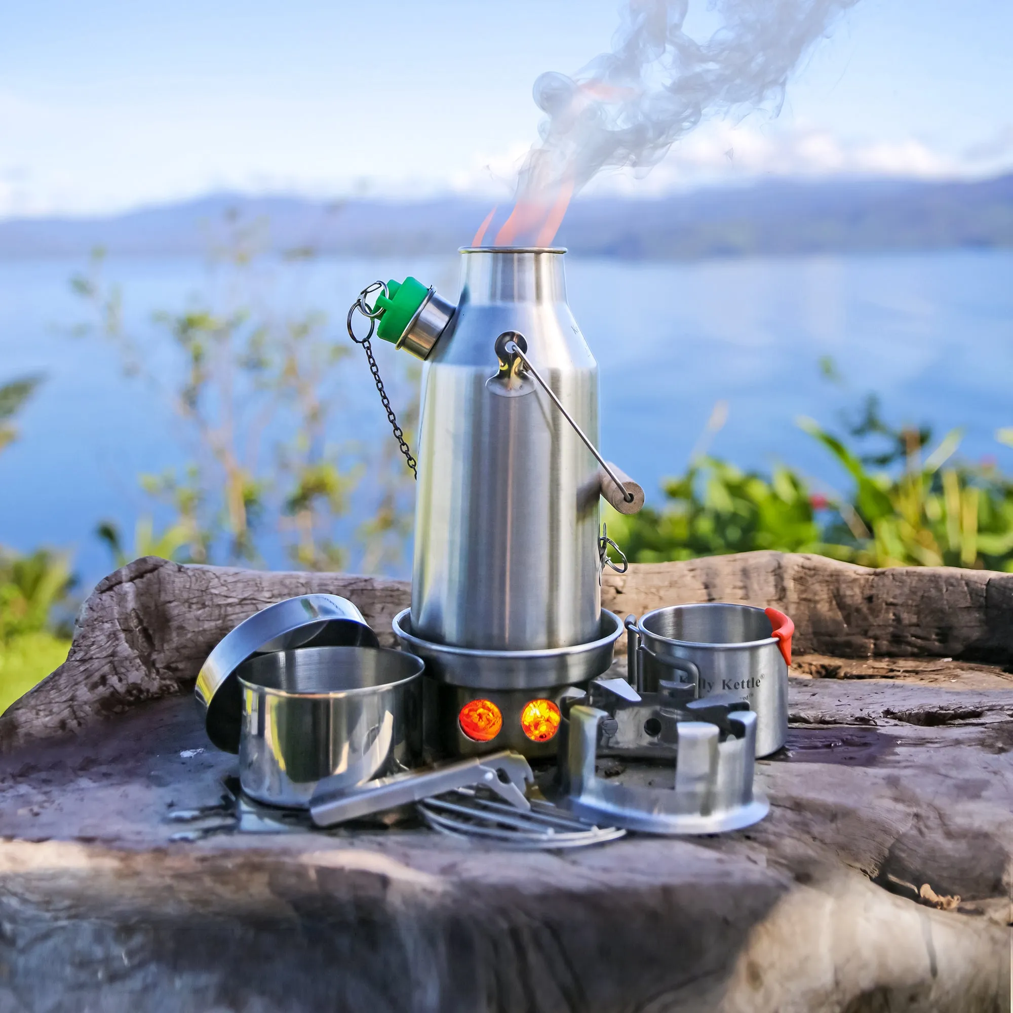 Kelly Kettle® Trekker – Small Stainless Steel Camp Kettle