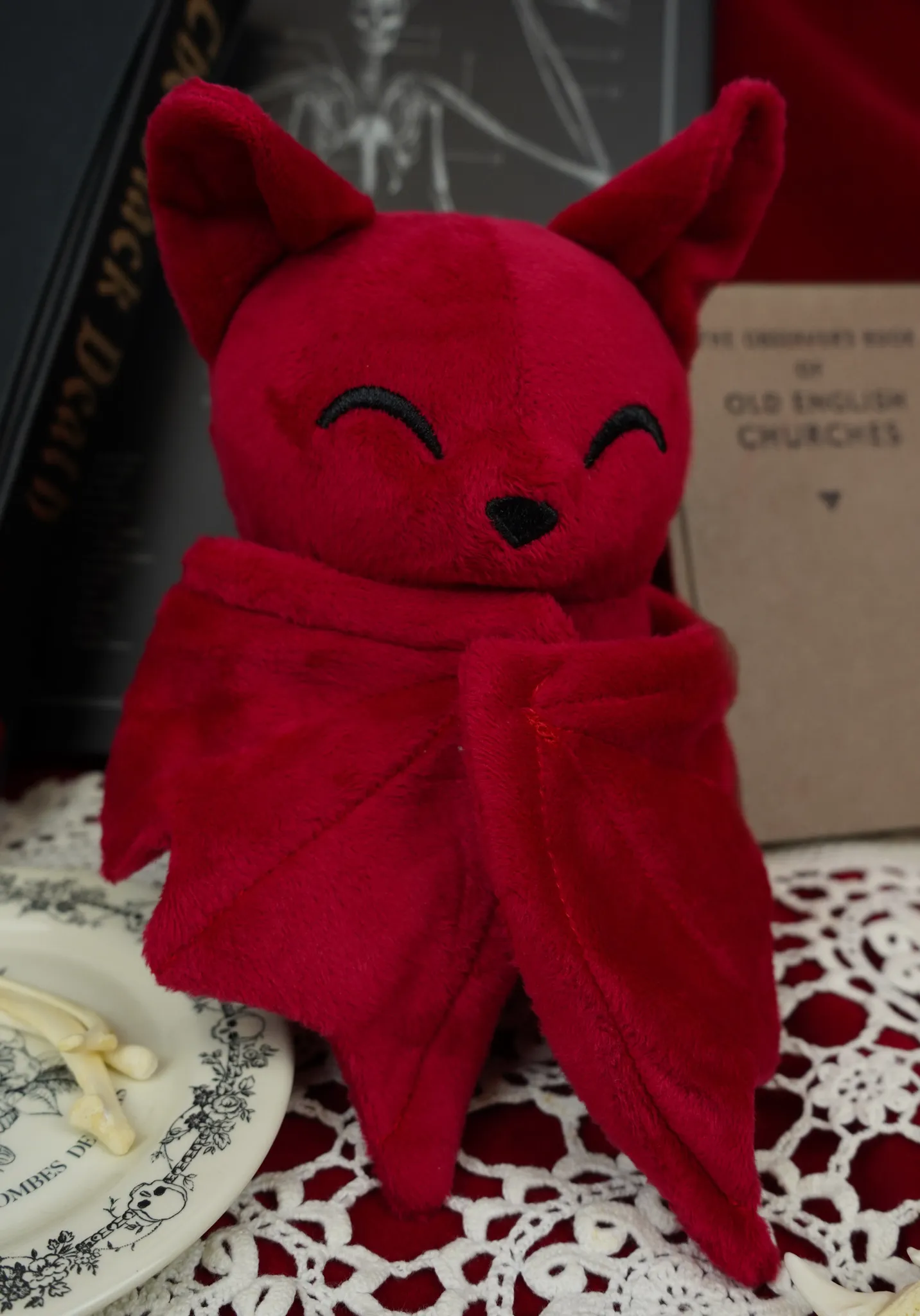 Koumori-Chan [Vamp Red] | BAT PLUSH