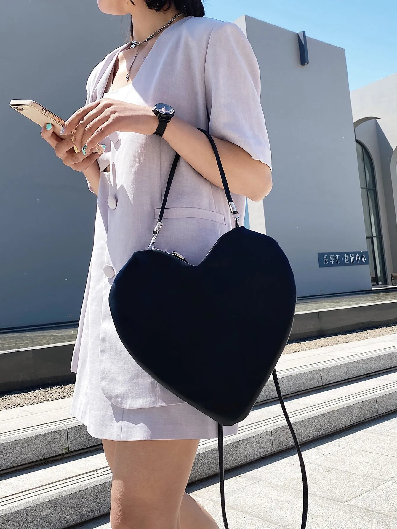 Minimalist Heart Shaped Shoulder Bag