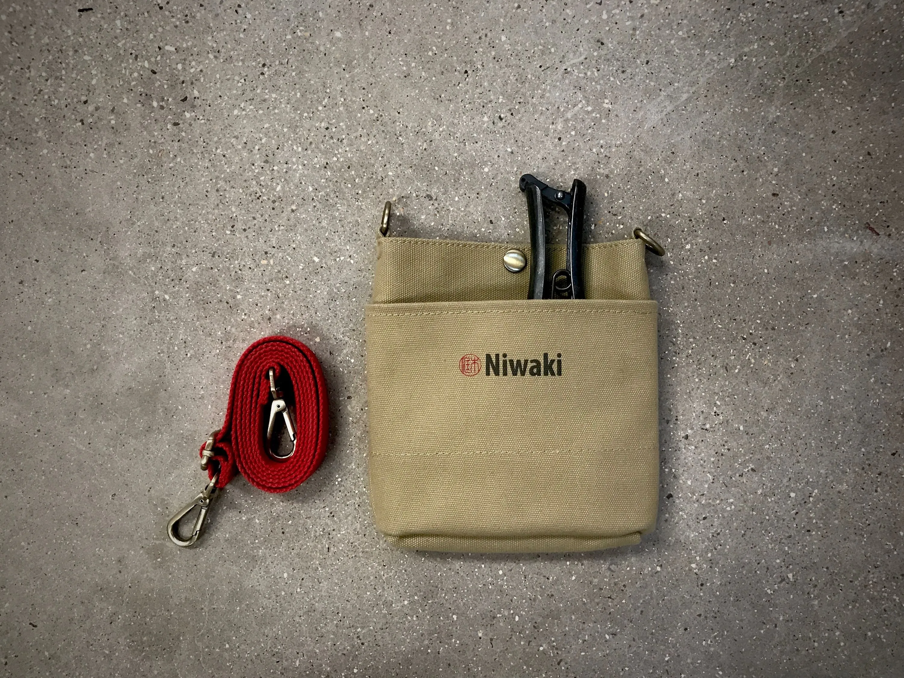 Niwaki - Gardener's Pouch / Bag - Weatherproof Canvas