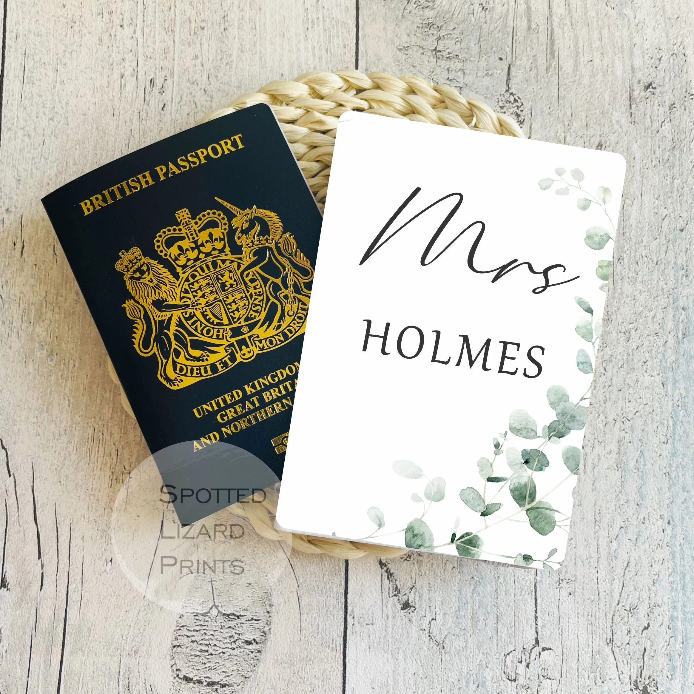 Personalised Mr & Mrs Wedding Passport Covers - Wedding Gift - Mr and Mrs Honeymoon gift, Getting Married, Husband Passport, Wife Passport