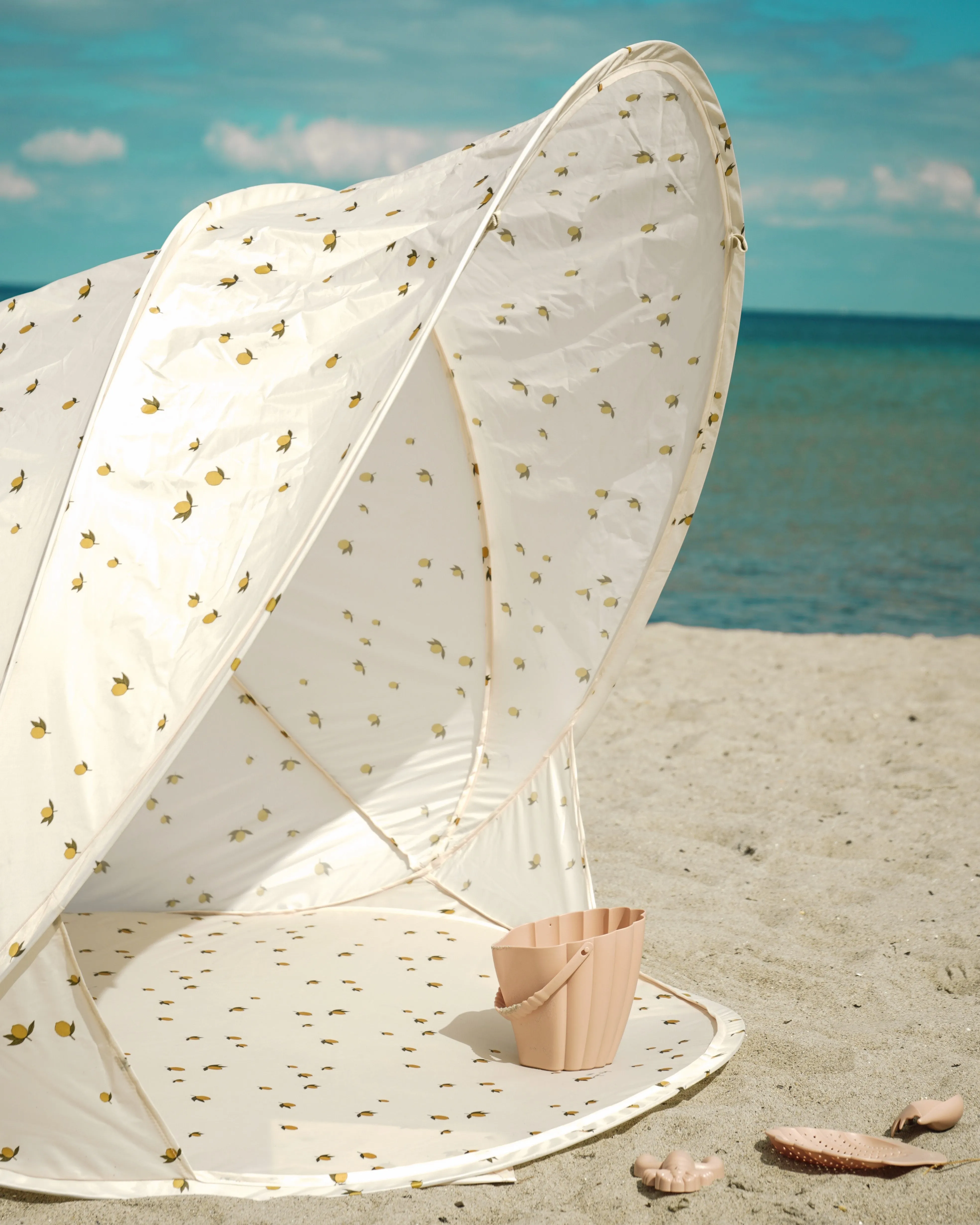 Pop Up Beach Tent Shelter - Lemon