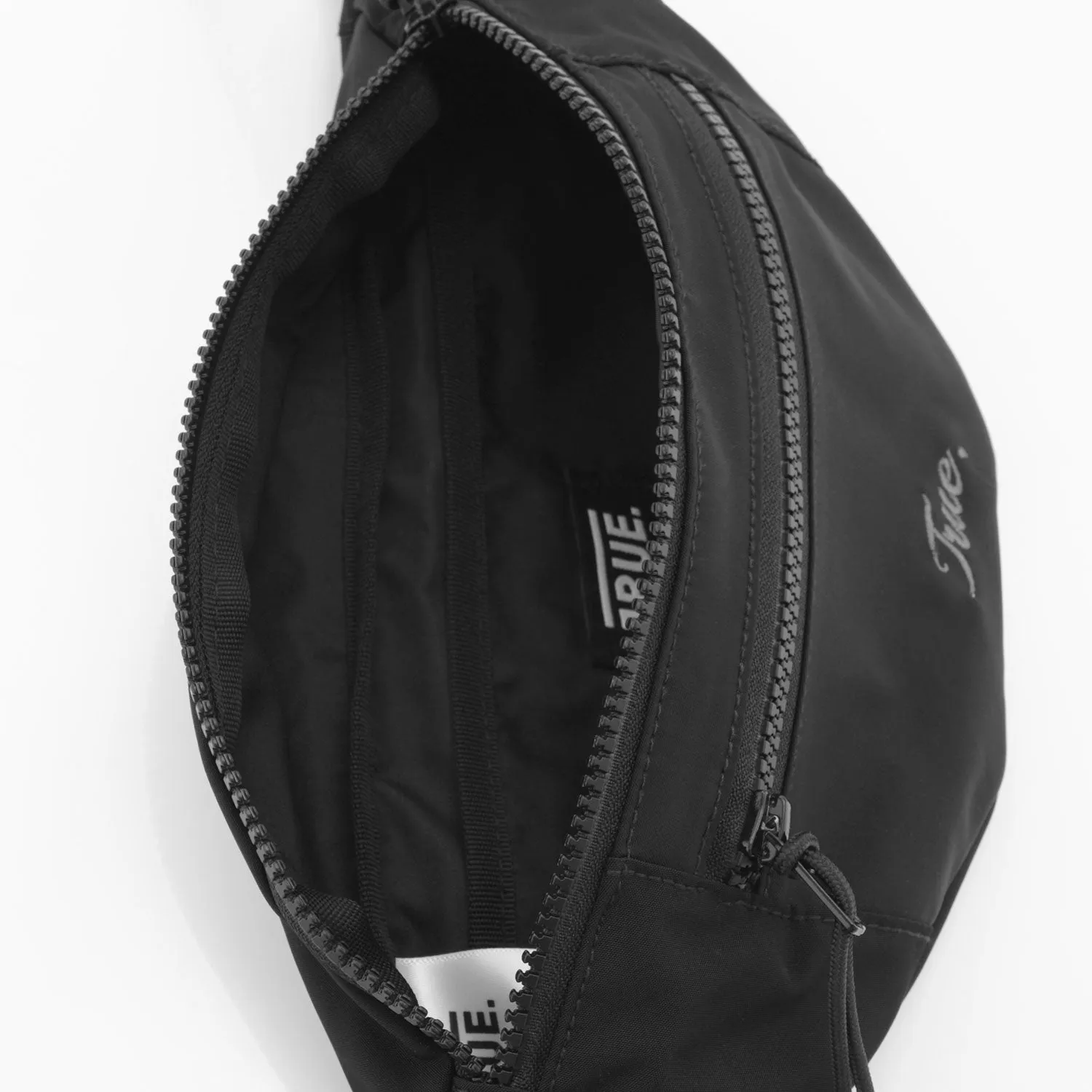 Signature Fannypack - Black