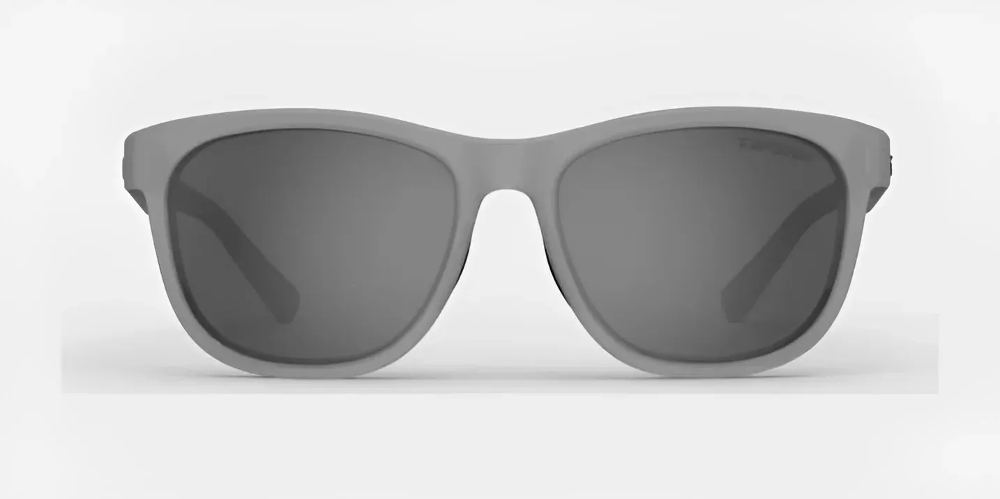 Tifosi Optics SWANK Sunglasses | Size 51